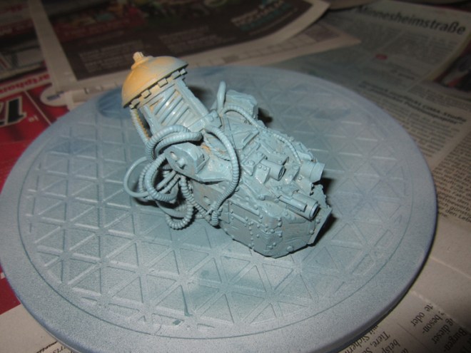 A different base colour. I wanted the machine to look cobbled together.